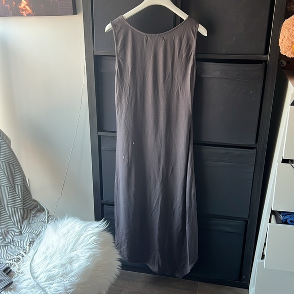 Campre Dark Grey Dress with Side Slit - Picture 5 of 8